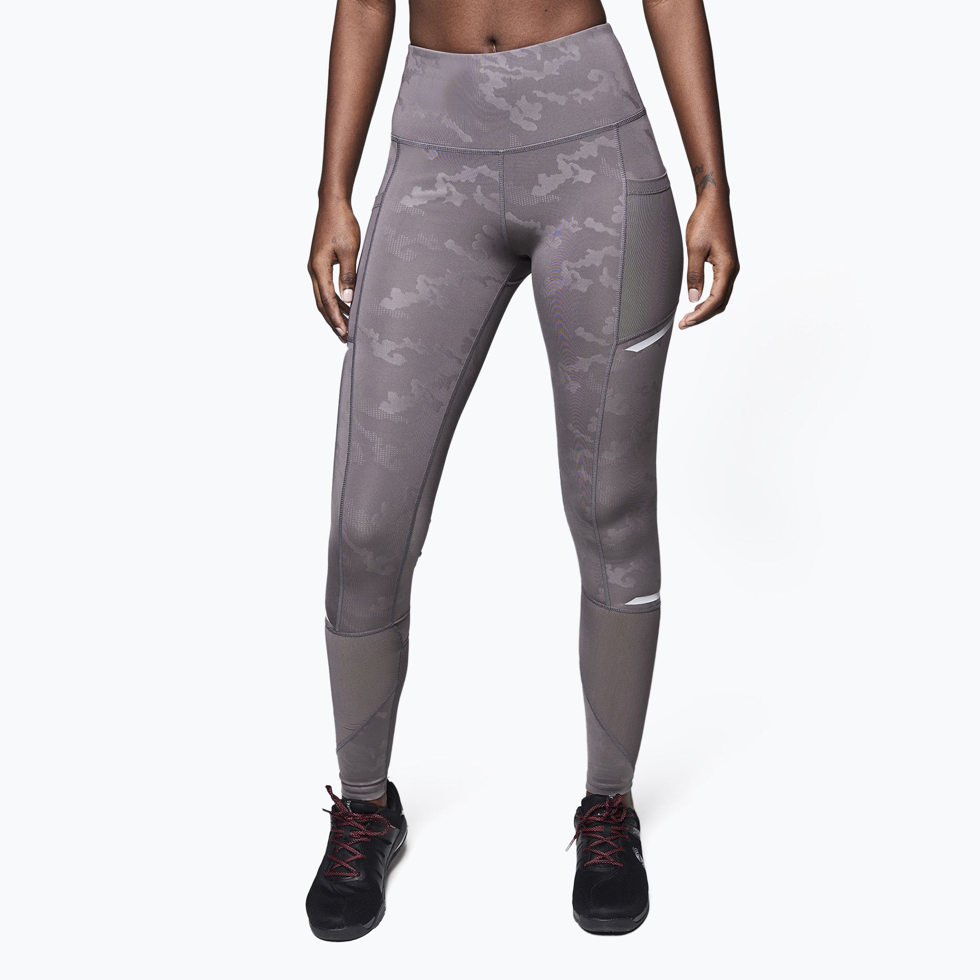 62%-kal olcsóbban.  Női edző leggings STRONG ID szürke Z1B01168. Méret: S