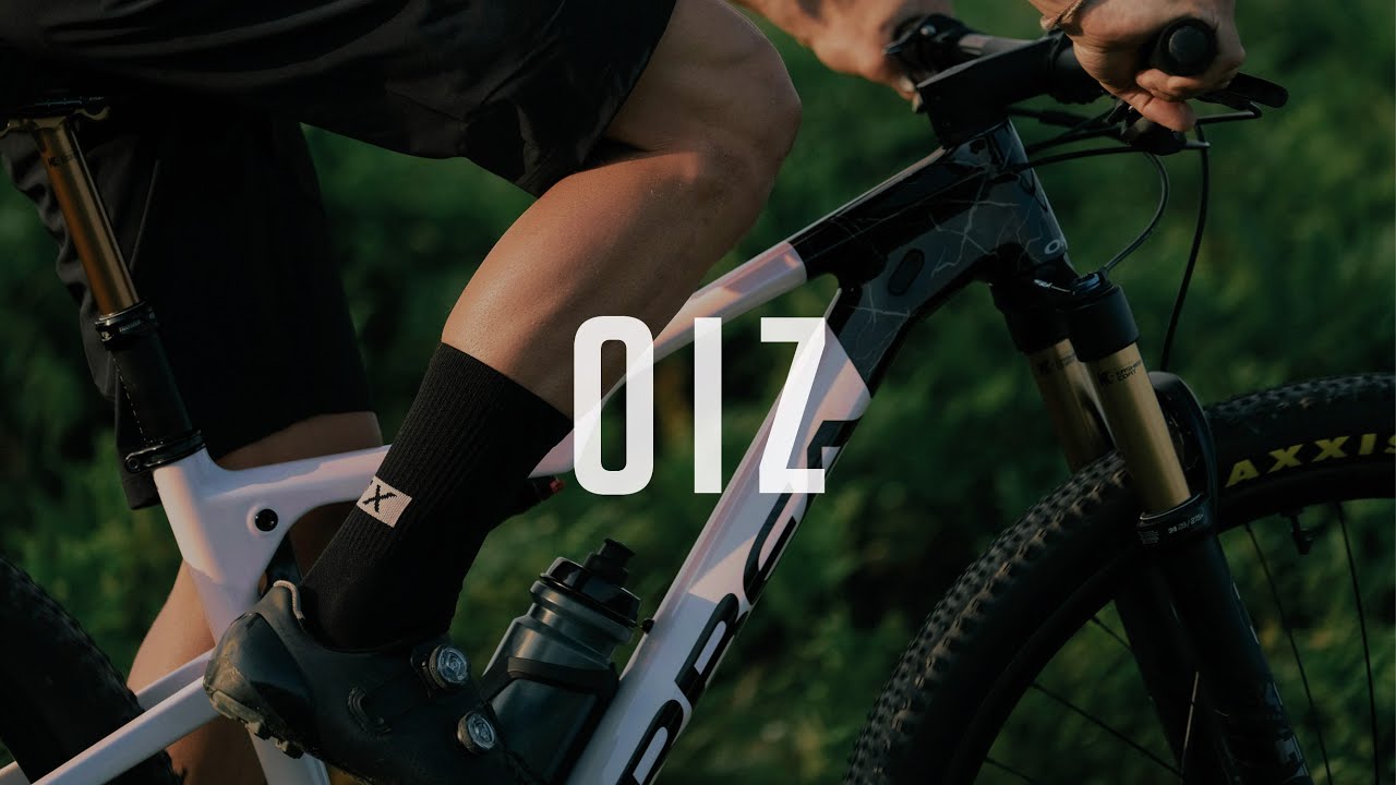 Orbea Oiz H30 mountain bike fekete-zöld M23017LC